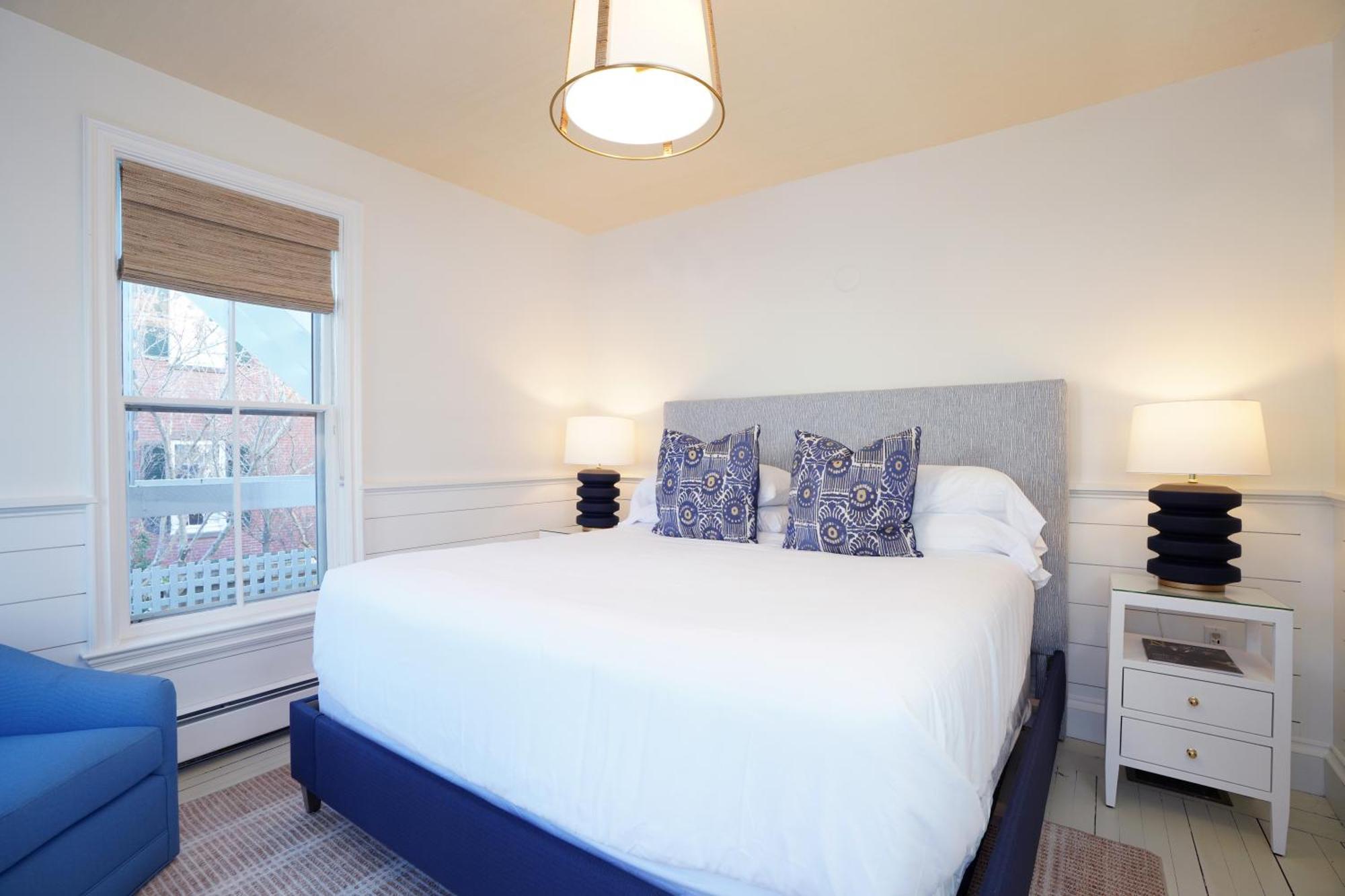 King Room,1602367360:JPEG